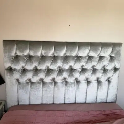 Queen Albertine bedhead in Ellison Seamist Velvet